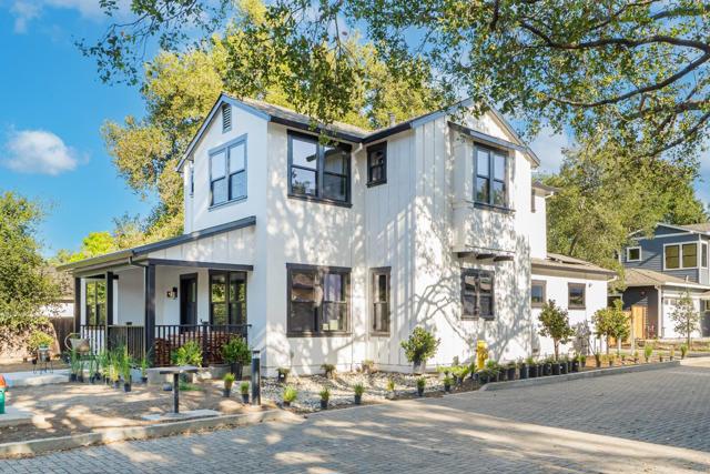 763 Cuesta Drive, Mountain View CA: https://media.crmls.org/mediaz/06fbb6a7-87b0-4390-9097-b037a8d92441.jpg