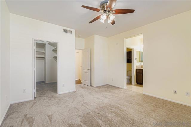 17019 Camino Marcilla, San Diego CA: https://media.crmls.org/mediaz/06fc26ff-c305-4e59-a268-572753276ff0.jpg