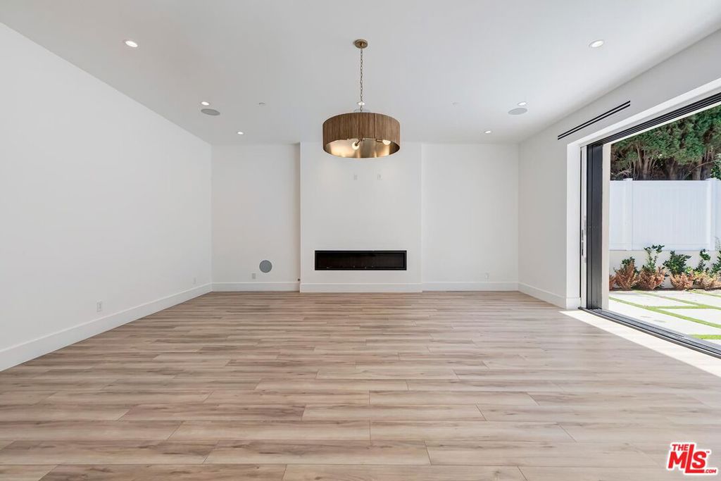MLS #26857329 image #3