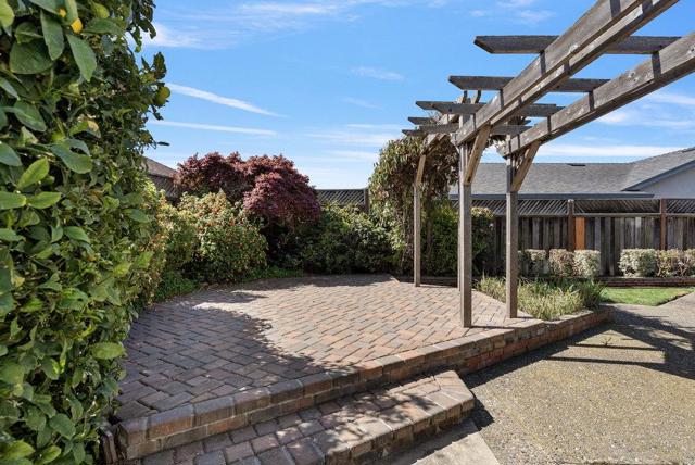 745 Ambrose Drive, Salinas CA: https://media.crmls.org/mediaz/06fd5478-cccc-4776-8496-1a19b4f3e838.jpg