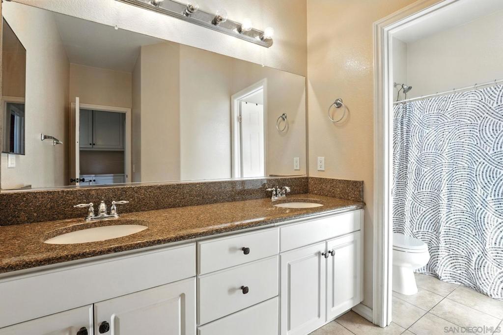 MLS #250039261SD image #39