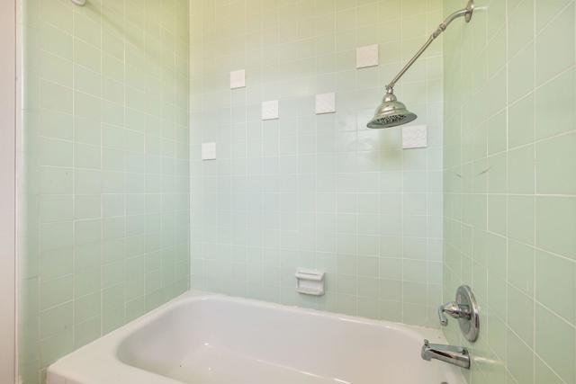 Image 21 of 45 For 79302 Montego Bay Drive 13