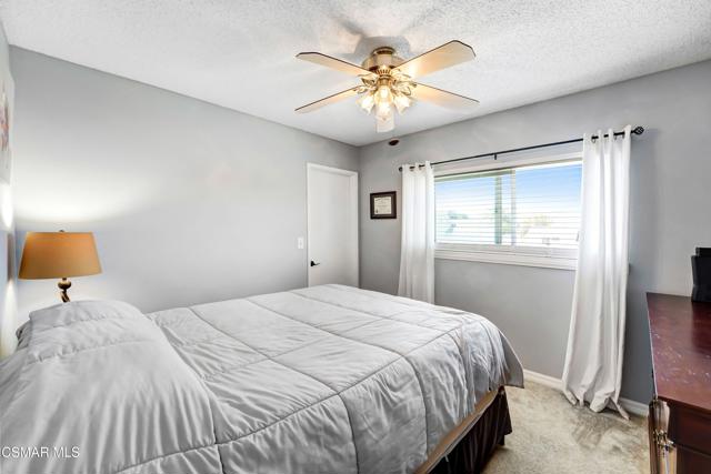 2266 Lansdale Court, Simi Valley CA: https://media.crmls.org/mediaz/06fe8690-832d-49b9-9aad-91a0f9d7a996.jpg