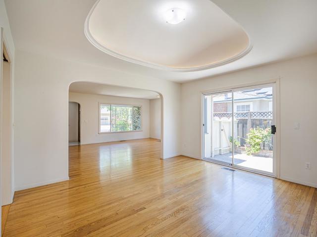 739 Quartz Street, Redwood City CA: https://media.crmls.org/mediaz/06ff1d4d-8e2e-4465-84d1-565febbd368e.jpg