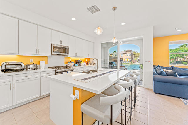 43241 Pietra Court, Indio CA: https://media.crmls.org/mediaz/06ff77dc-f6a2-449e-929f-095ae47a56a8.jpg