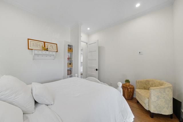 320 N Ellsworth Avenue, San Mateo CA: https://media.crmls.org/mediaz/06ff8fbf-ec7b-4e49-bf36-97caf4f08975.jpg