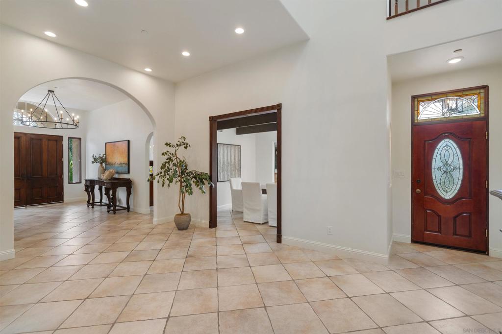 MLS #250028767SD img 19