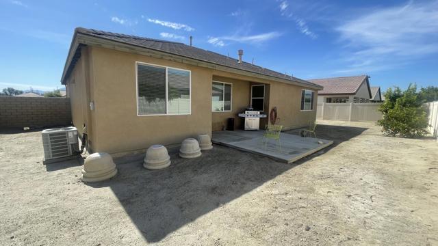 82982 Wheatley Court, Indio CA: https://media.crmls.org/mediaz/0700f7c0-79a6-4a90-8d39-186722bb1899.jpg