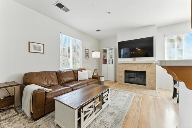 Front Image Thumbnail for CRPTP2505883