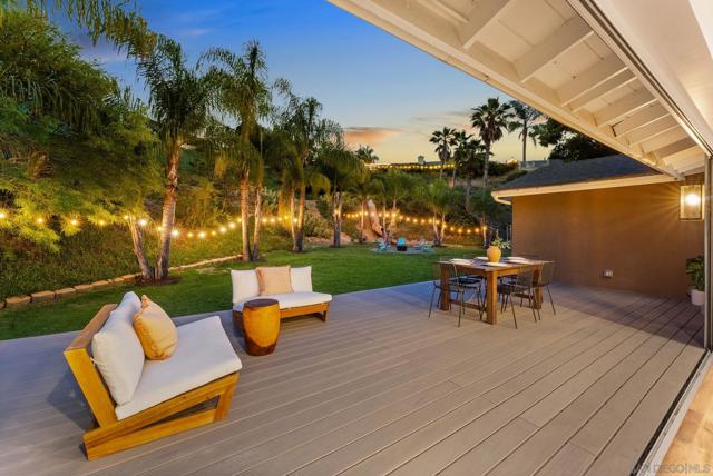 4840 Penrose Ct, San Diego CA: https://media.crmls.org/mediaz/0701395b-a133-4042-9d15-d122584feb7c.jpg