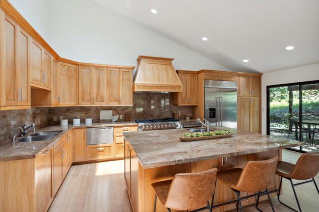 50 Bear Paw, Portola Valley CA: https://media.crmls.org/mediaz/0702bb64-61a4-411f-ad78-f767ba082fd4.jpg