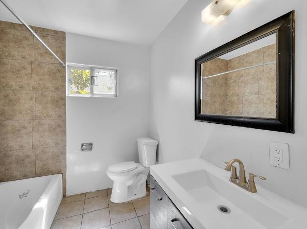 1453 Whitton Avenue, San Jose CA: https://media.crmls.org/mediaz/0702c93c-7087-4768-ad64-695e51f125dd.jpg