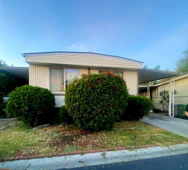 2151 Oakland Road, San Jose CA: https://media.crmls.org/mediaz/0703d62e-da53-4a45-95a8-131dd7ef8c55.jpg