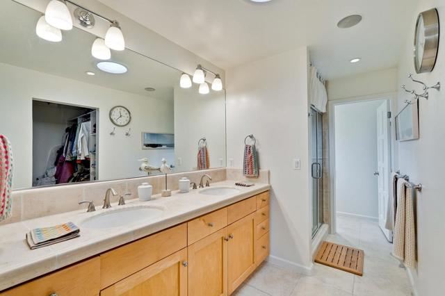 12714 Camrose Avenue, Saratoga CA: https://media.crmls.org/mediaz/0703d7bf-baa2-40c5-aeb1-c70f4036a6e1.jpg