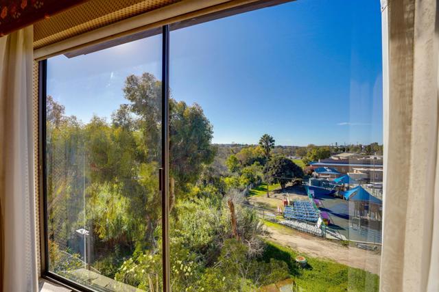 Detail Gallery Image 6 of 43 For 5665 Friars Rd #254 & 256,  San Diego,  CA 92110 - 2 Beds | 2/1 Baths