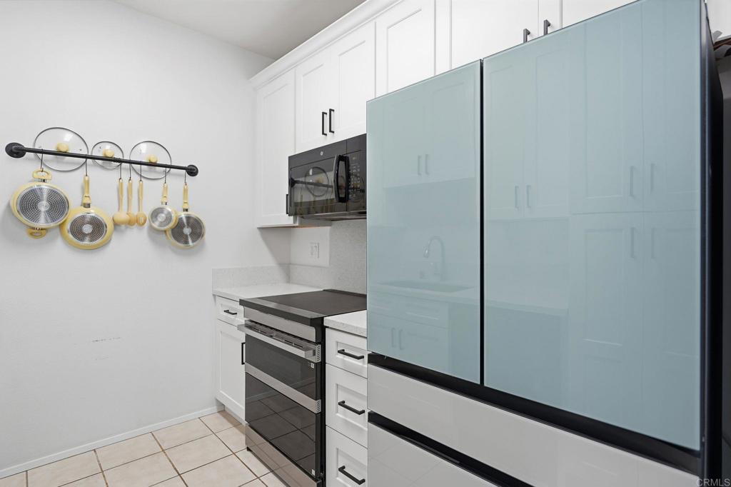 8310 Regents Road - photo 4