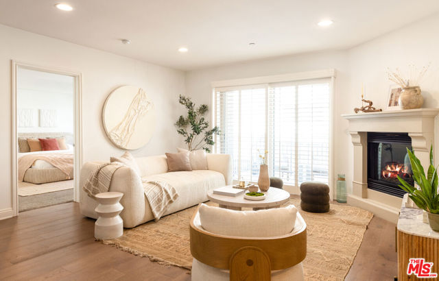 2 Bed Home for Sale in Playa del Rey, California
