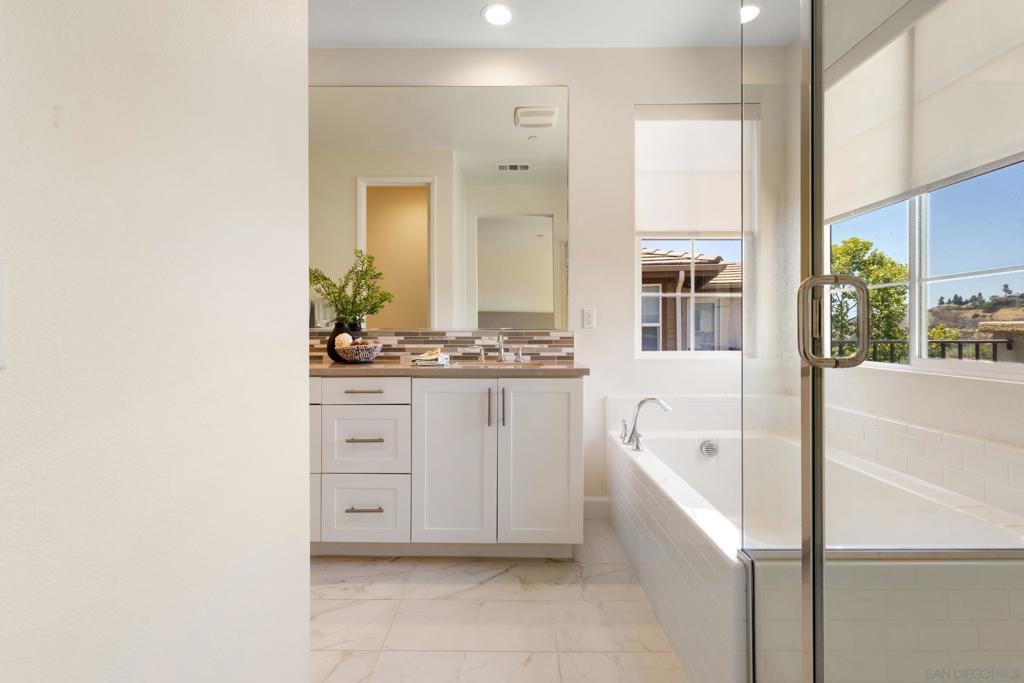 3356 Campo Azul - photo 20