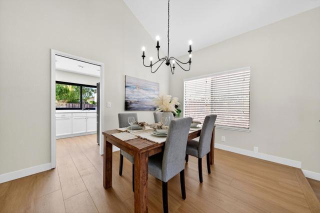 4315 Montmorency Court, San Jose CA: https://media.crmls.org/mediaz/07085823-3bb0-4e01-8bc8-d821abda2101.jpg