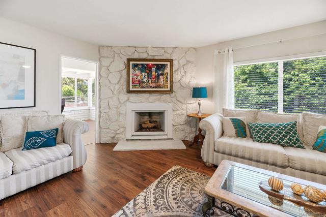12091 Lomica Dr, San Diego CA: https://media.crmls.org/mediaz/0708ac92-718e-4947-916c-c0d1c6e2aa73.jpg