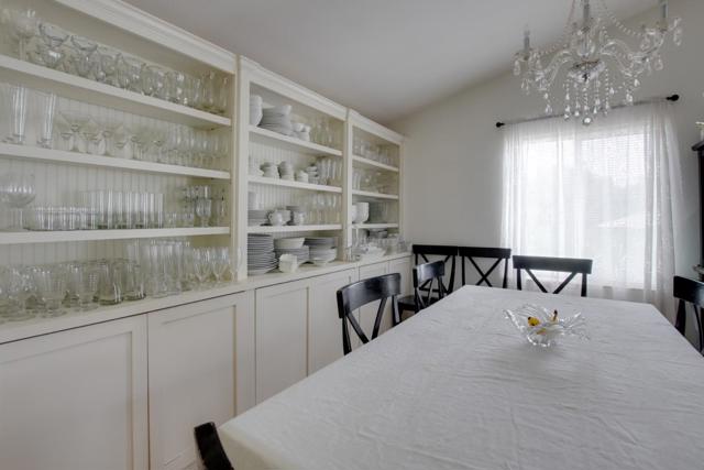 9345 Prunedale South Road, Salinas CA: https://media.crmls.org/mediaz/0709f23d-6cc5-4ed7-a99a-9a18c39f0797.jpg