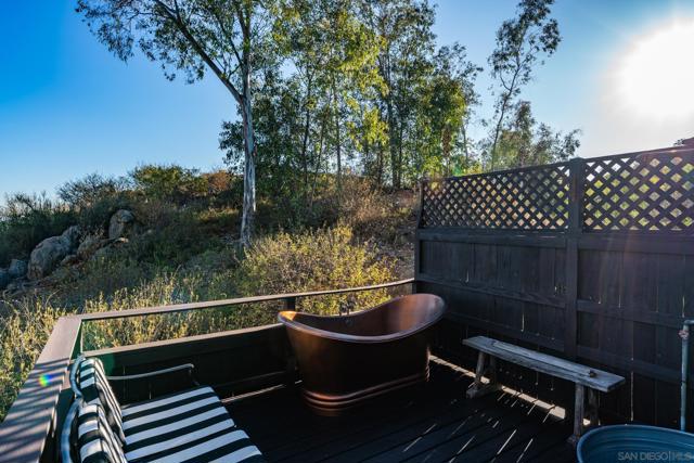 23898 Crown Hill Ln, Escondido CA: https://media.crmls.org/mediaz/070c8d60-1f58-4f0b-ade2-00a2a62e7f8c.jpg