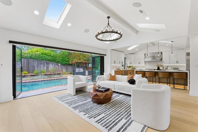 Image 13 of 36 For 999 Andover Way