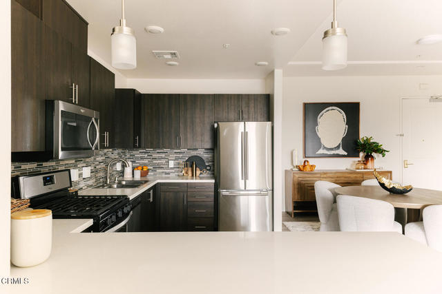 Detail Gallery Image 30 of 73 For 124 W Colorado St #302,  Glendale,  CA 91204 - 2 Beds | 2 Baths