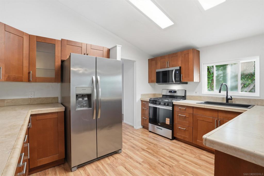 14955 Avenida Venusto - photo 16