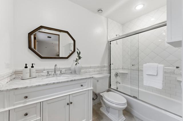 1353 Edgewood Road, Redwood City CA: https://media.crmls.org/mediaz/070f5a18-a444-42b0-950d-6af13749b3ea.jpg