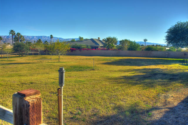 42605 Byron Place, Bermuda Dunes CA: https://media.crmls.org/mediaz/070fe513-2608-4901-a78e-344219006fab.jpg