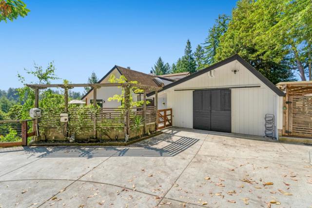 55 Hidden Meadow Lane, Scotts Valley CA: https://media.crmls.org/mediaz/070fe9a5-f4e6-4045-87bb-1d6b09cd8272.jpg