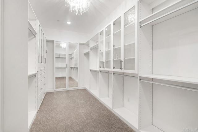 Detail Gallery Image 25 of 46 For 1733 Lemonadeberry Ln, Vista,  CA 92084 - 5 Beds | 3/1 Baths
