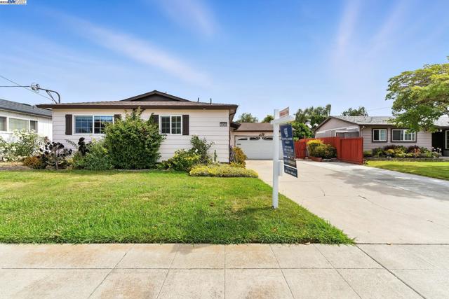 35458 Orleans Dr, Newark CA: https://media.crmls.org/mediaz/071398fc-5653-4a14-b029-03eaa17ee8df.jpg