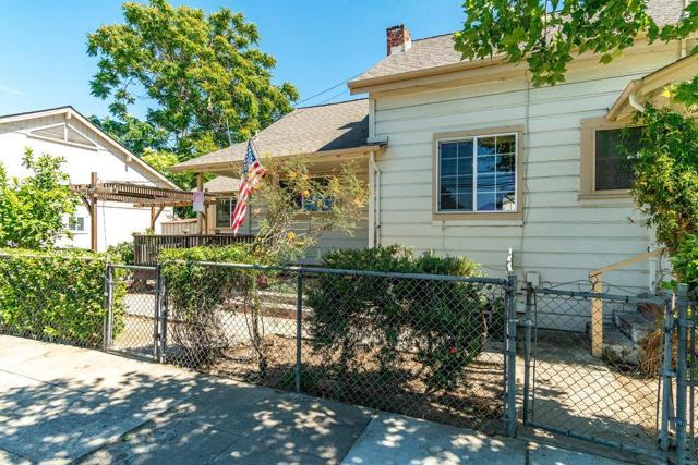 358 6th Street, Gilroy, California 95020, 3 Bedrooms Bedrooms, ,2 BathroomsBathrooms,Single Family Residence,For Sale,6th,ML81852443