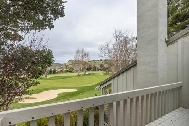 9565 Oak Court, Carmel CA: https://media.crmls.org/mediaz/07150c61-654a-4379-bed3-f078df61bde0.jpg