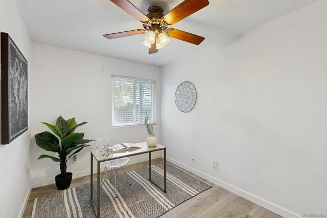 10220 Princess Sarit Way, Santee CA: https://media.crmls.org/mediaz/071686ce-bdef-4f03-8a8b-04c70aa320a2.jpg