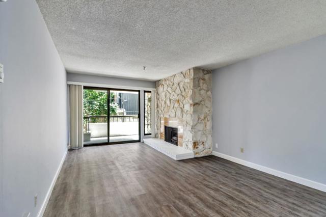 1830 Lakeshore Avenue, Oakland CA: https://media.crmls.org/mediaz/0716f505-45b1-4f6d-9a1a-09a3b8f6b299.jpg