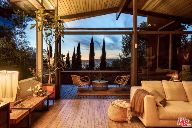 Details for 1966 Lucile Avenue, Los Angeles, CA 90039