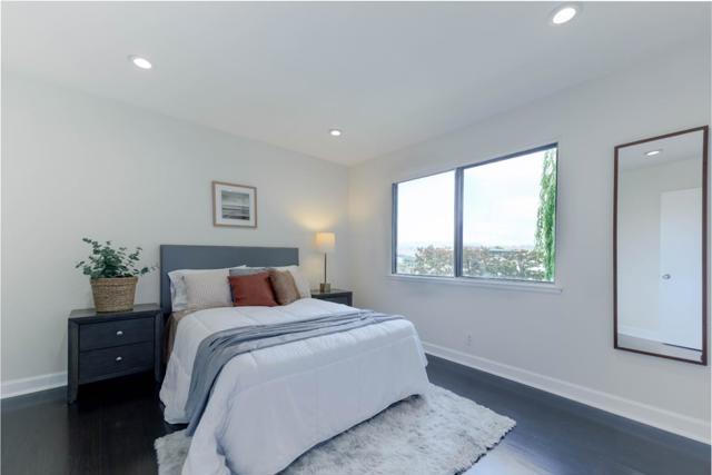 801 Ram Lane, Foster City CA: https://media.crmls.org/mediaz/0718d4d7-221a-4c0e-a487-a3fb615f8cc6.jpg