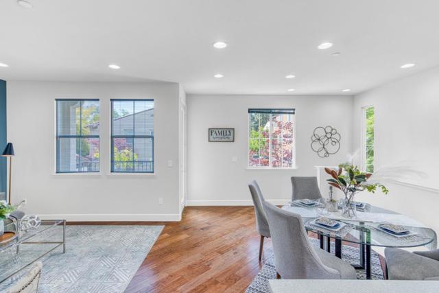 505 Holthouse Terrace, Sunnyvale CA: https://media.crmls.org/mediaz/0718de15-10d0-458e-868a-d4e692c99bfd.jpg