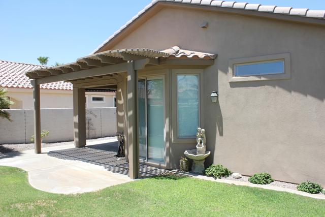 41440 Via Arbolitos, Indio CA: https://media.crmls.org/mediaz/0718dfc2-439a-409f-863e-b7e7afe8c20e.jpg