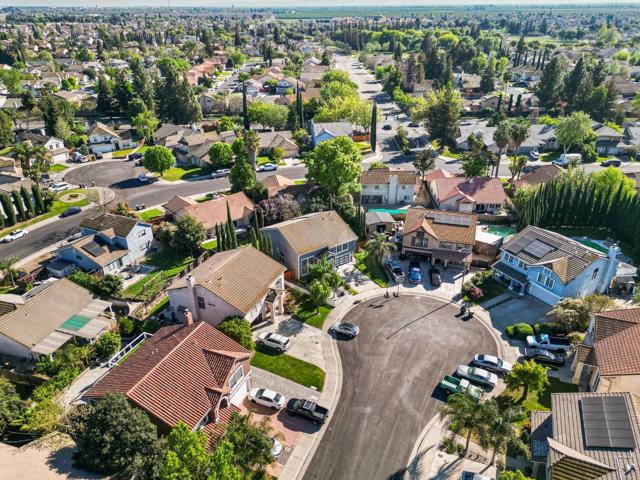 3330 Konig Court, Stockton CA: https://media.crmls.org/mediaz/07199124-d518-42ae-9f6c-4a3faca61a2a.jpg