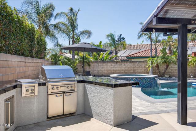 115 Cleveland Court, Ventura CA: https://media.crmls.org/mediaz/0719a0aa-d9f0-4940-aa3d-32439d0baddc.jpg