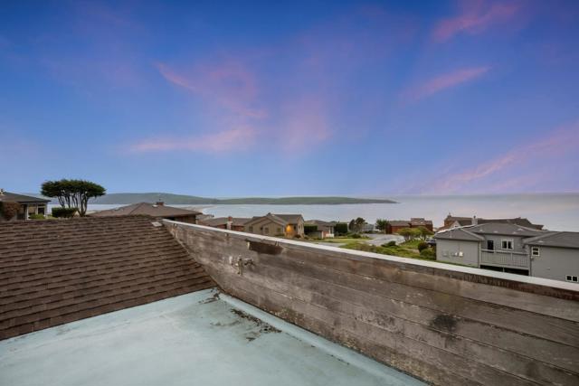 10 Maui Lane, Dillon Beach CA: https://media.crmls.org/mediaz/0719ffcd-6090-4881-9f36-c177ff052bb8.jpg