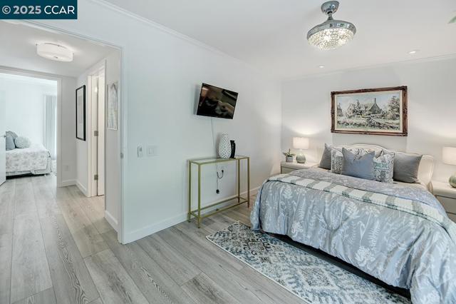 2017 Oakmont Way, Walnut Creek CA: https://media.crmls.org/mediaz/071c095d-0a4a-4b17-801b-0b72331da2e9.jpg
