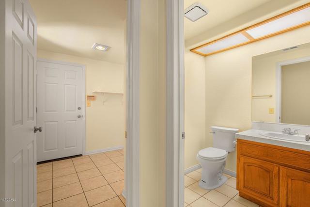 2188 Eastridge Loop, Oxnard CA: https://media.crmls.org/mediaz/071e362d-6b85-407f-ac79-fe9bbe734dee.jpg