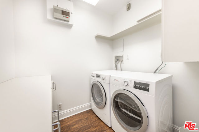 10580 Wilshire Boulevard, Los Angeles CA: https://media.crmls.org/mediaz/071f89f2-cf9c-498f-a1b0-92f0c60383dd.jpg