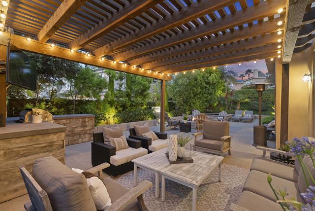Detail Gallery Image 3 of 63 For 1480 Regatta Rd, Carlsbad,  CA 92011 - 5 Beds | 4 Baths