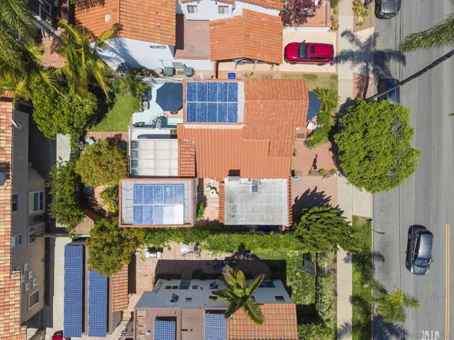 1434 5th Street, Coronado CA: https://media.crmls.org/mediaz/0722afb8-2557-458f-bf47-1f4960569dcb.jpg